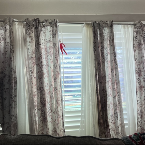 Curtain bundle - Picture 2 of 6